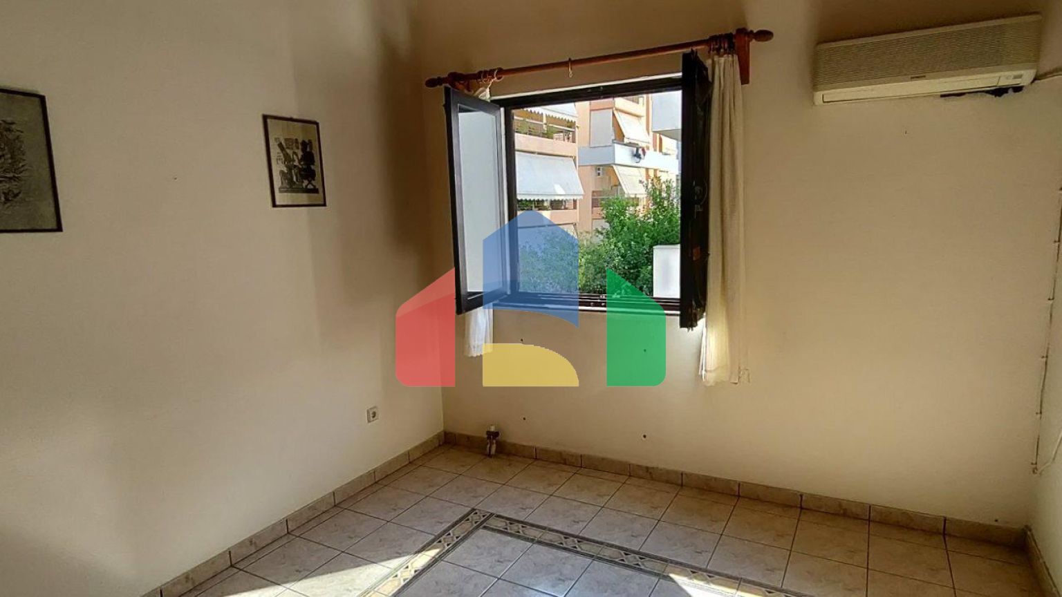 Продаж - Квартира 91 m² в Афінах