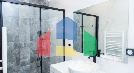 Продаж - Квартира 79 m² в Афінах