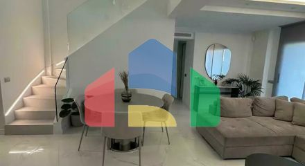 Продажа - Таунхаус 120 m² в Афинах