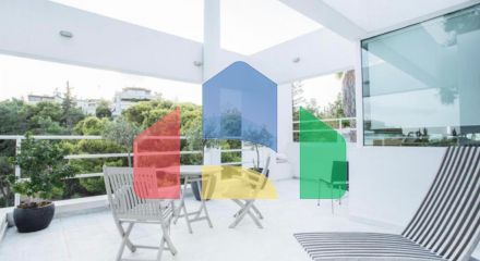 For Sale - Villa 600 m² in Athens