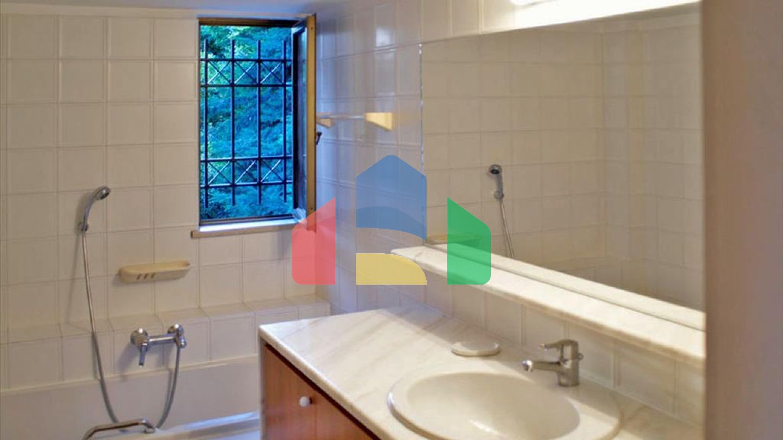 Продажа - Коттедж 405 m² в Афинах