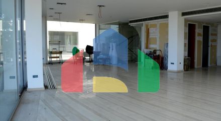 For Sale - Building 750 m² in Athens