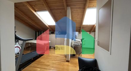 Продажа - Коттедж 320 m² в Афинах Продажа - Коттедж 320 m² в Афинах