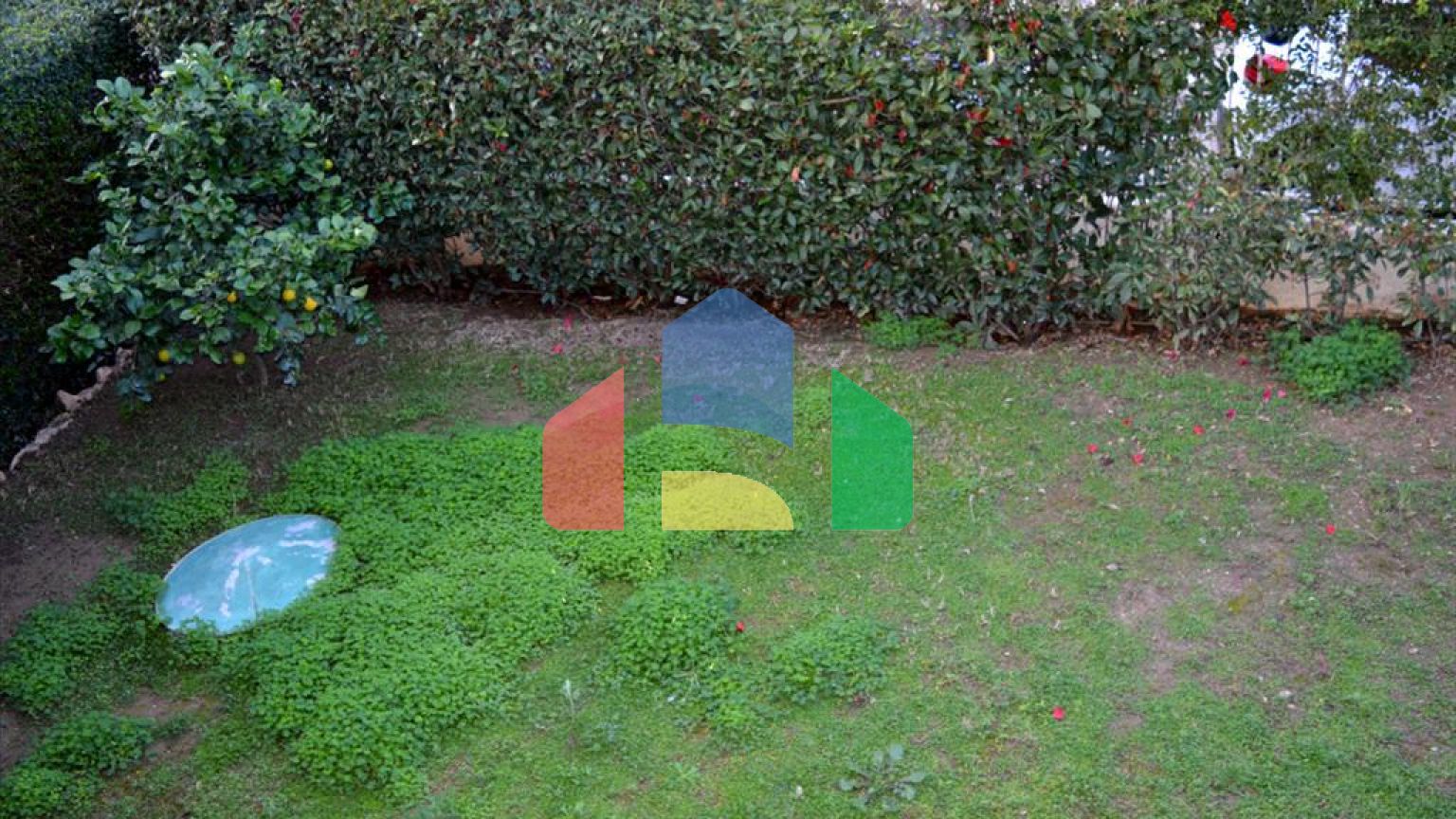 Продаж - Таунхаус 200 m² в Афінах