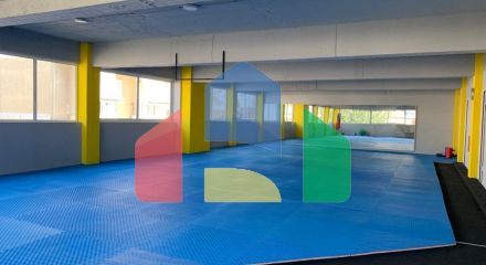 Продаж - Будівля 600 m² в Афінах