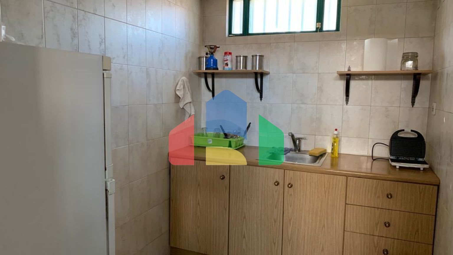 Продажа - Здание 600 m² в Афинах