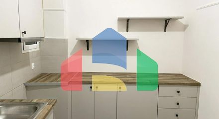 Продаж - Квартира 82 m² в Афінах