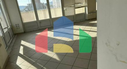 Продаж - Будівля 1180 m² в Афінах