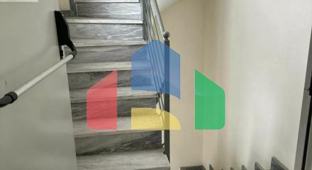 Продаж - Будівля 1180 m² в Афінах