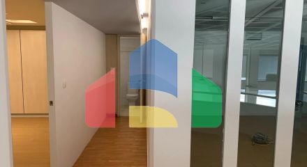 Продажа - Здание 600 m² в Афинах