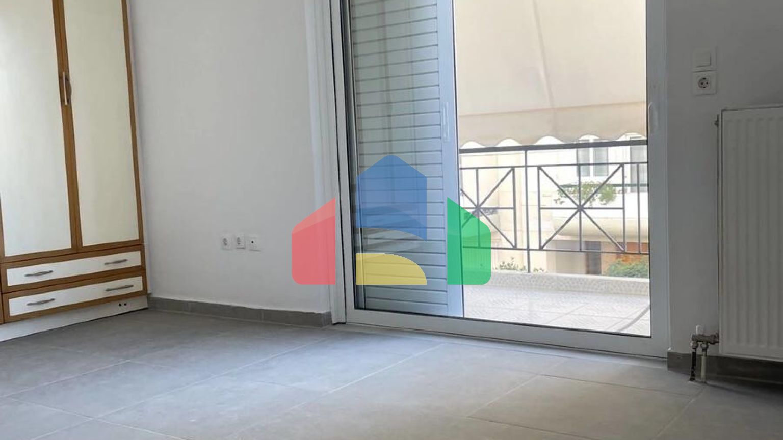 Продаж - Квартира 82 m² в Афінах