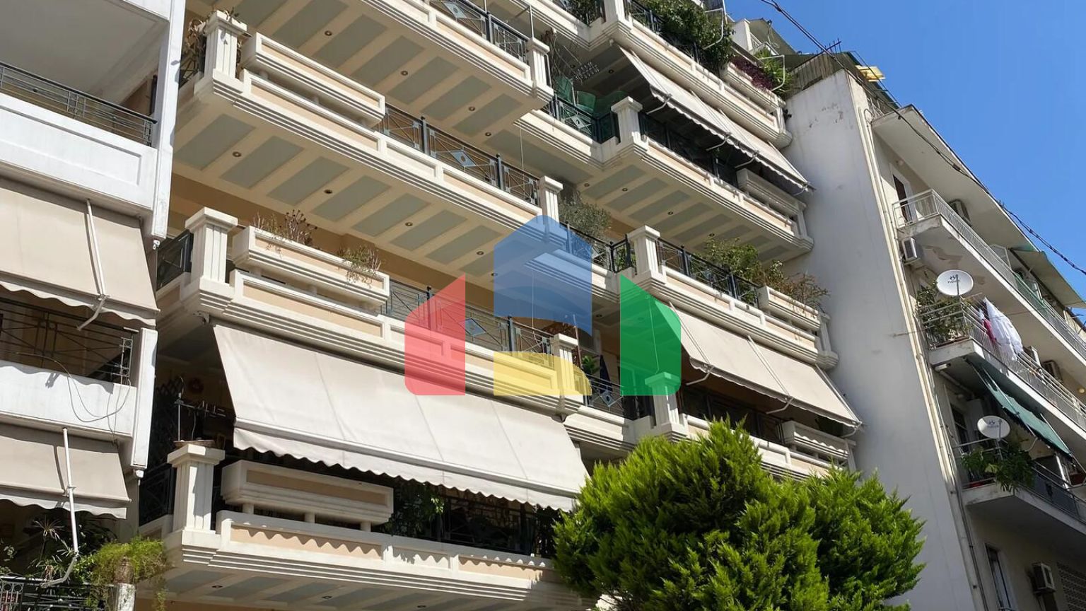 Продаж - Квартира 87 m² в Афінах