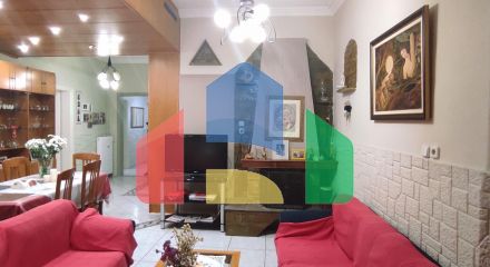 Продаж - Квартира 117 m² в Афінах