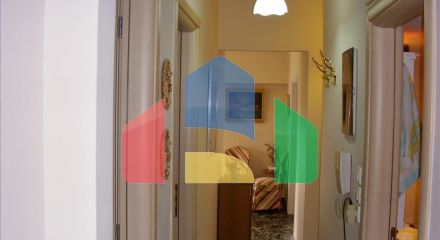 Продаж - Квартира 94 m² в Афінах