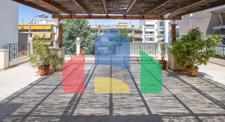 Продаж - Будівля 316 m² в Афінах