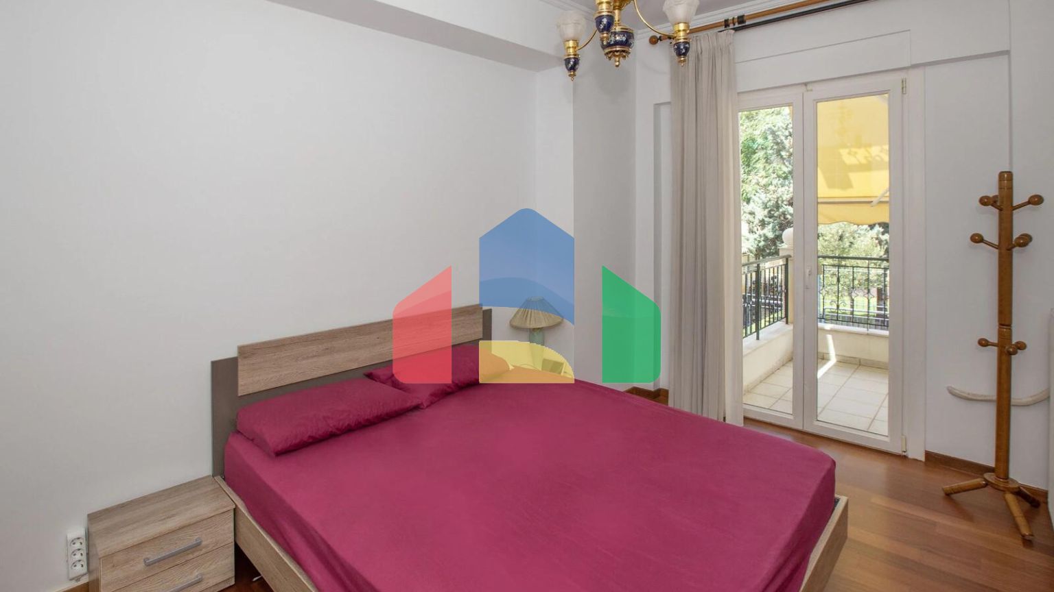 Продаж - Будівля 316 m² в Афінах