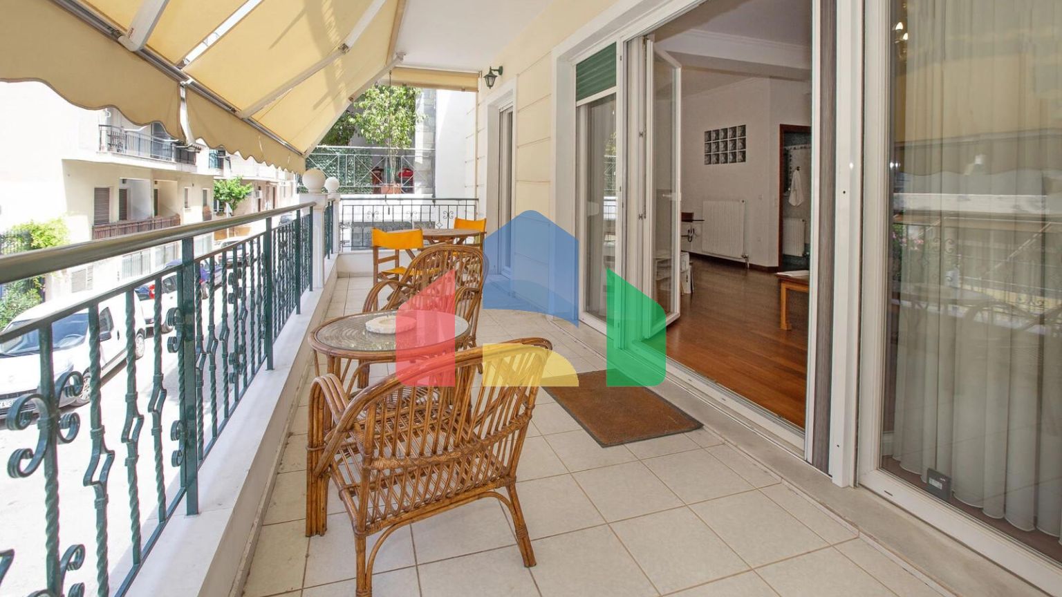 Продаж - Будівля 316 m² в Афінах