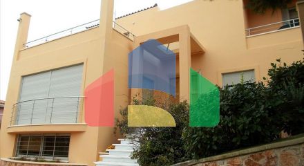 For Sale - Detached house 390 m² in Athens