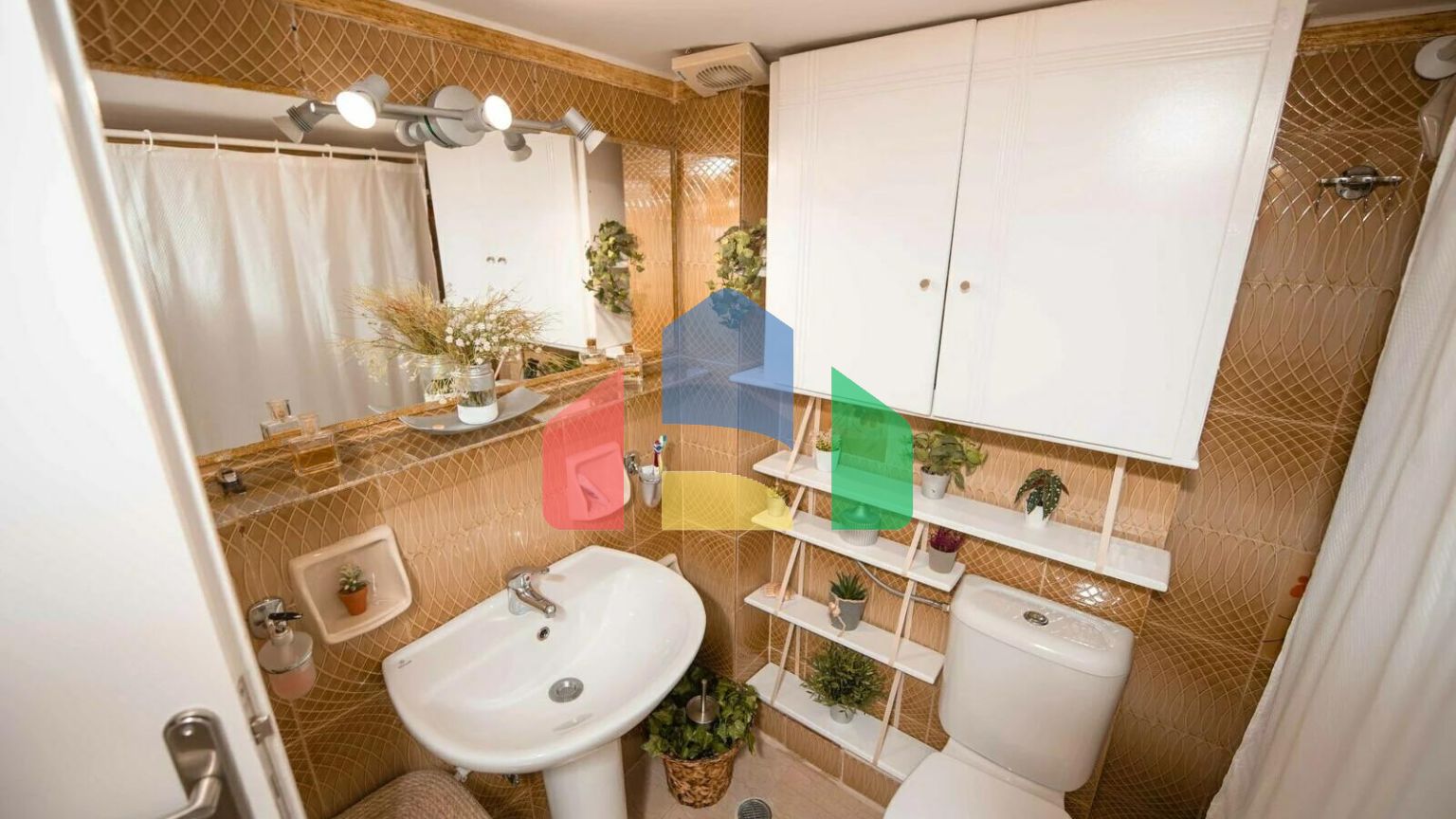 Продаж - Квартира 74 m² в Афінах