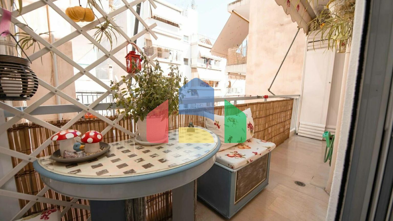 Продаж - Квартира 74 m² в Афінах