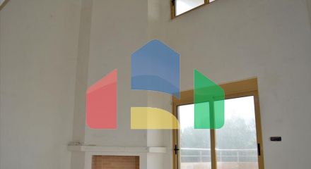 Продаж - Таунхаус 158 m² в Афінах