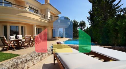 For Sale - Villa 360 m² in Athens