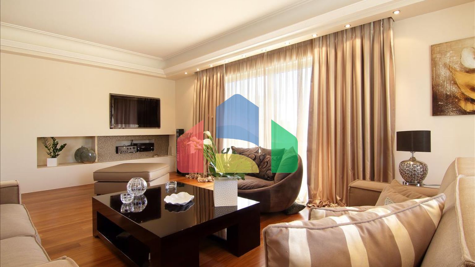 Продажа - Вилла 360 m² в Афинах