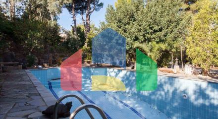 For Sale - Villa 1000 m² in Athens