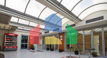 Продаж - Будівля 5330 m² в Афінах