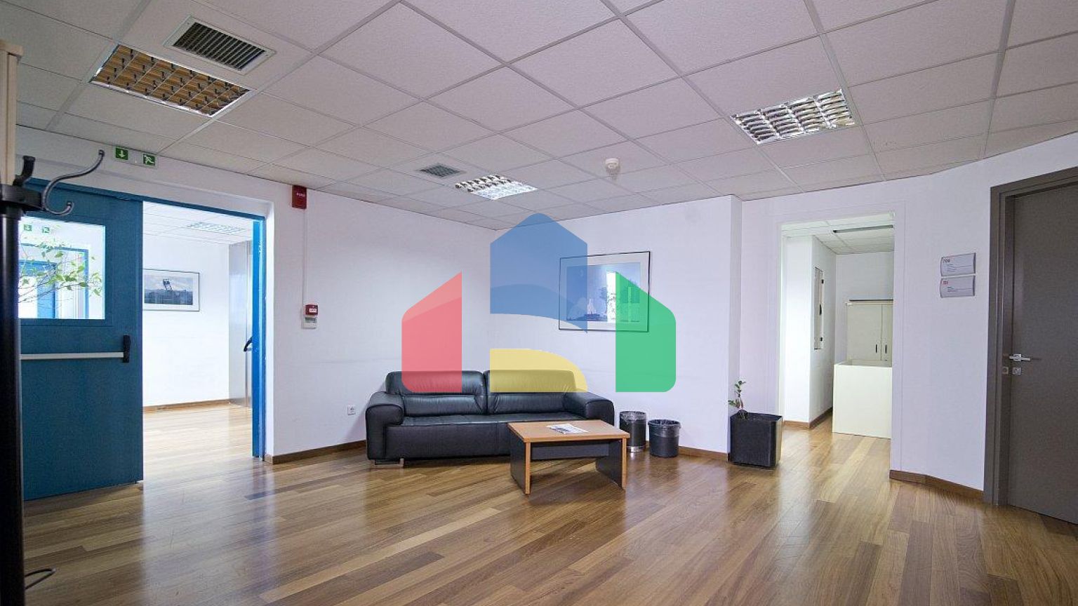 Продаж - Будівля 5330 m² в Афінах