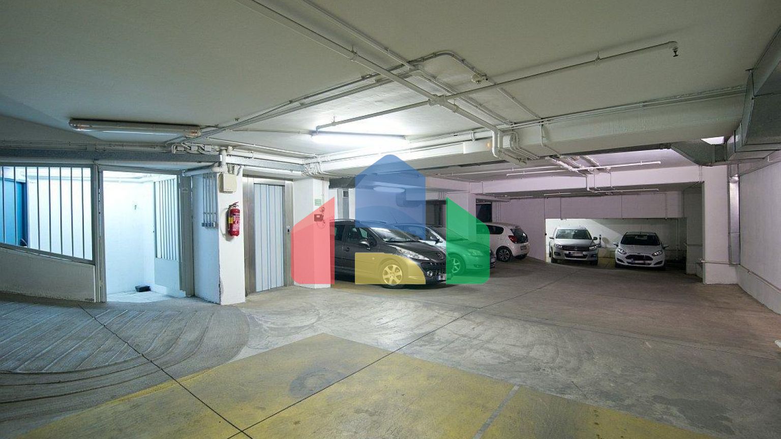 Продаж - Будівля 5330 m² в Афінах