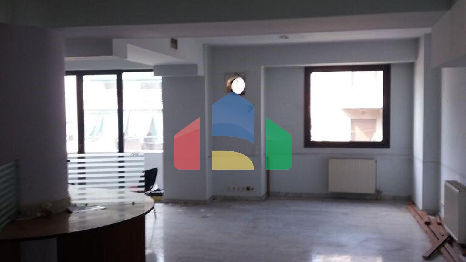 Продажа - Здание 1386 m² в Афинах