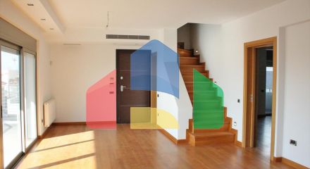 Продажа - Таунхаус 185 m² в Афинах
