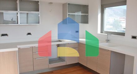 Продажа - Таунхаус 185 m² в Афинах