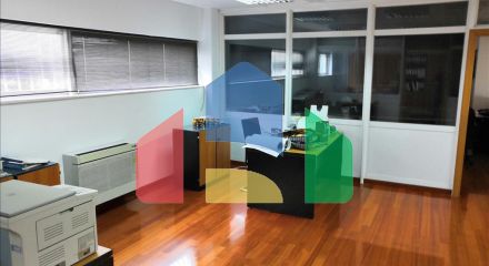 For Sale - Building 910 m² in Athens