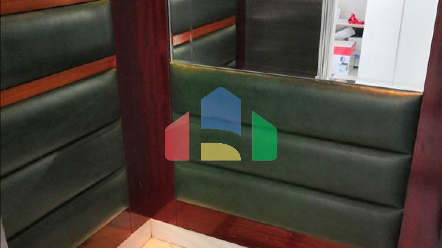 Продажа - Здание 910 m² в Афинах