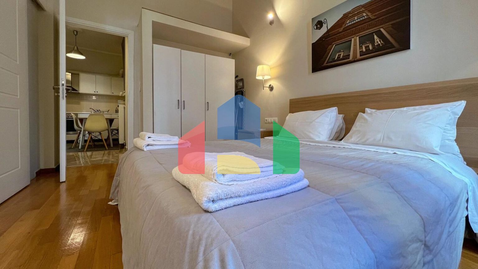 Продажа - Здание 600 m² в Афинах