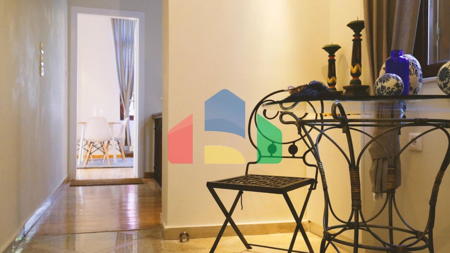 Продажа - Здание 600 m² в Афинах