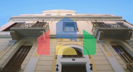 Продажа - Здание 600 m² в Афинах