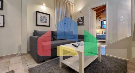 Продажа - Здание 600 m² в Афинах