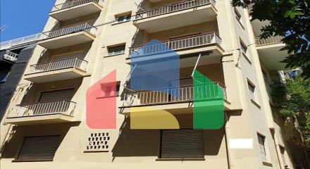 For Sale - Building 758 m² in Athens