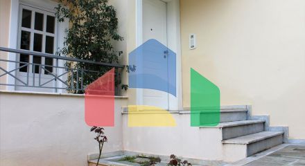 Продаж - Таунхаус 236 m² в Афінах