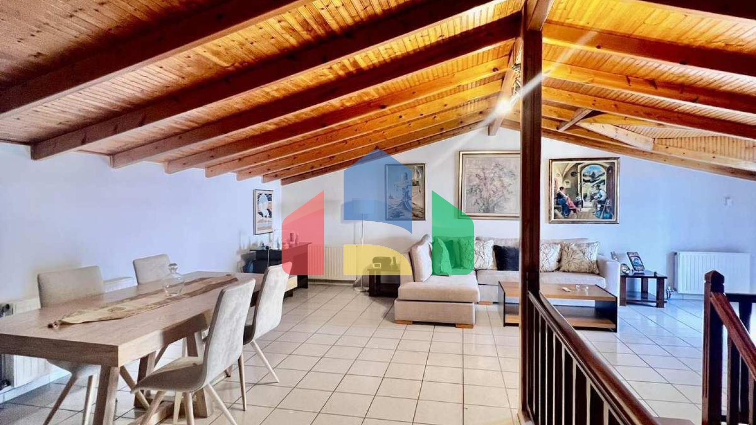 Продажа - Таунхаус 236 m² в Афинах