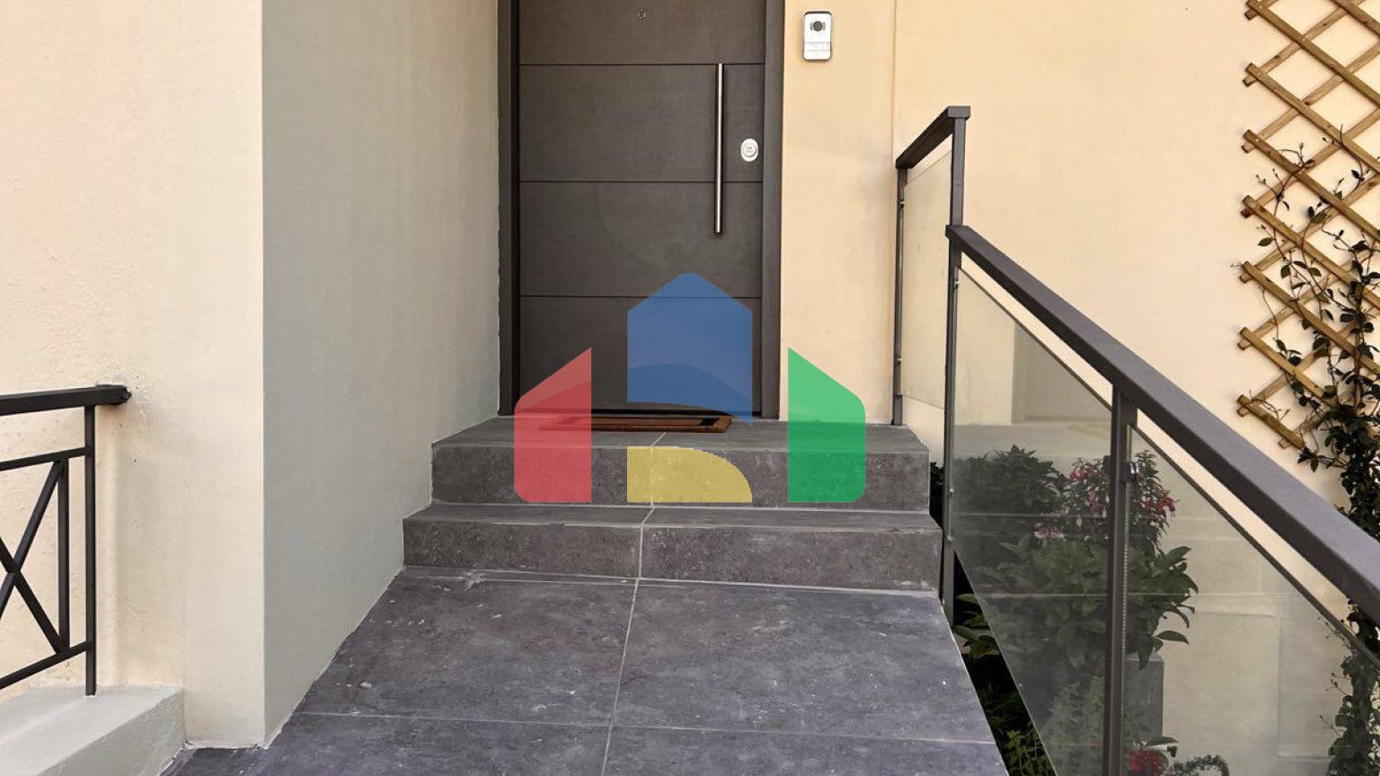 Продажа - Таунхаус 236 m² в Афинах