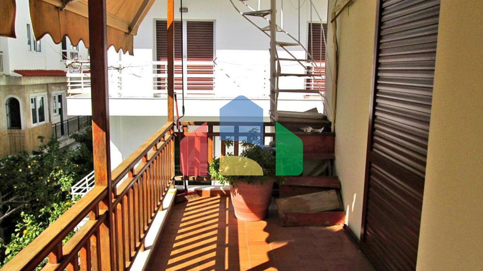 Продажа - Коттедж 390 m² в Афинах