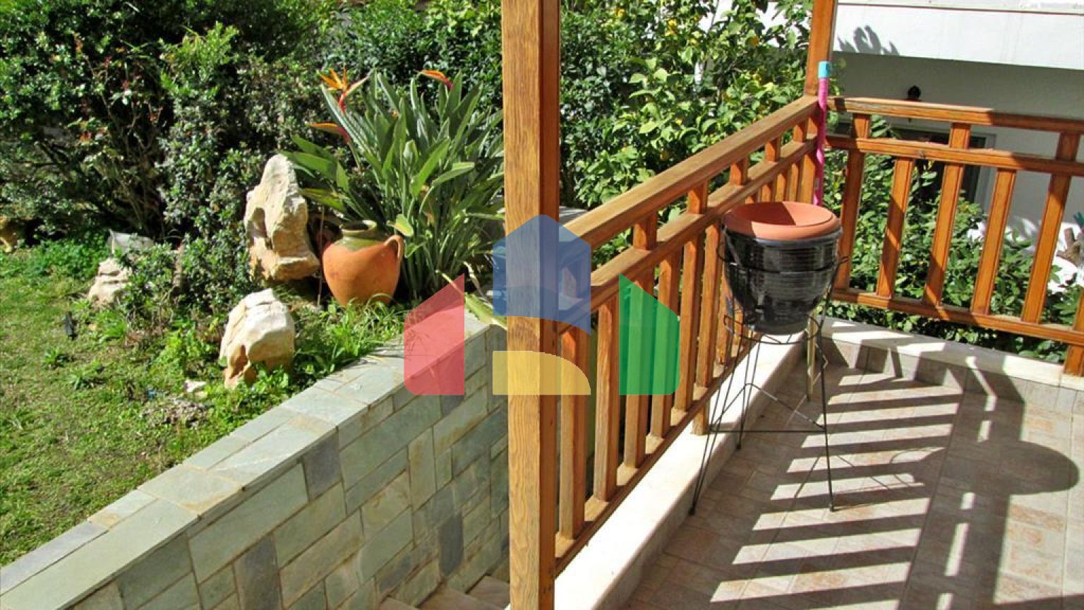 Продажа - Коттедж 390 m² в Афинах