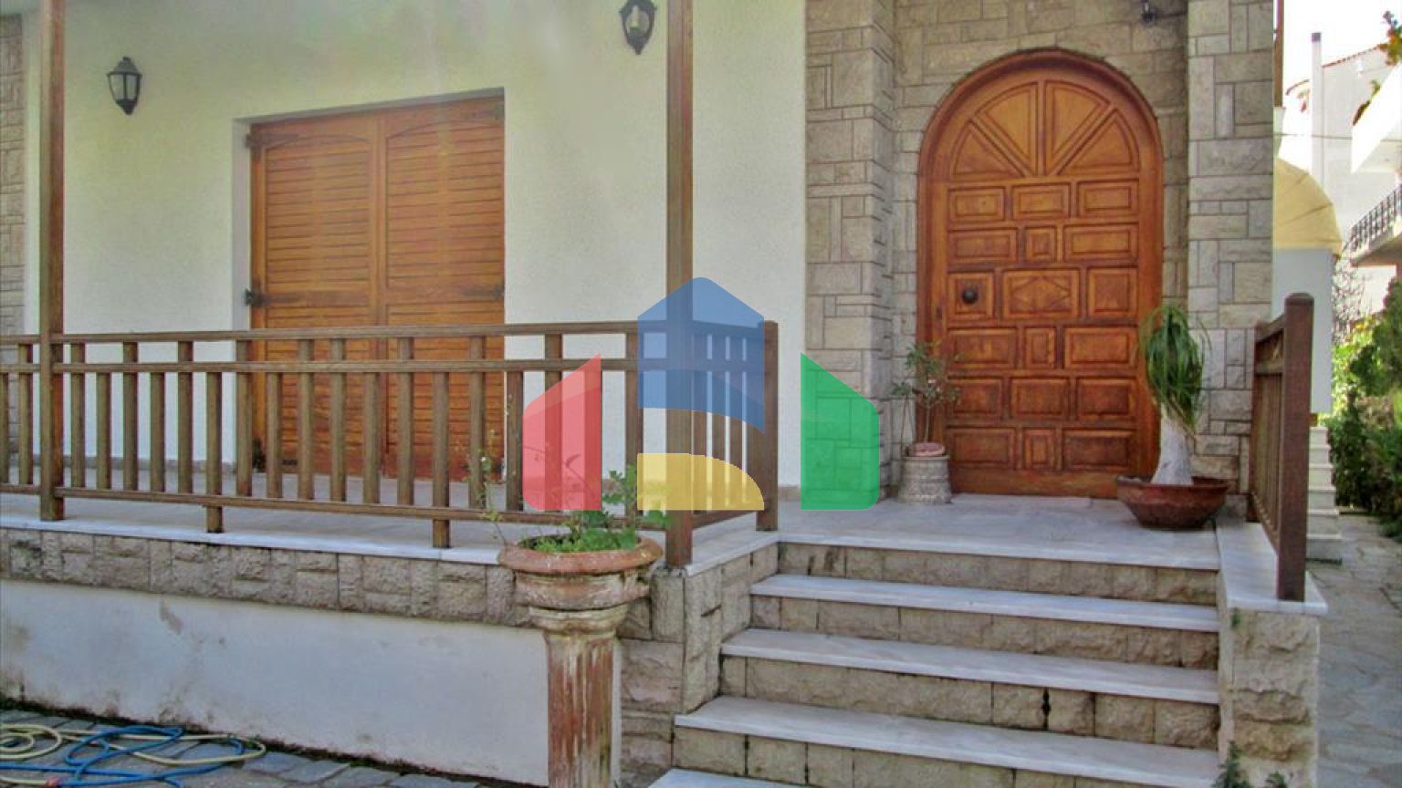 Продажа - Коттедж 390 m² в Афинах