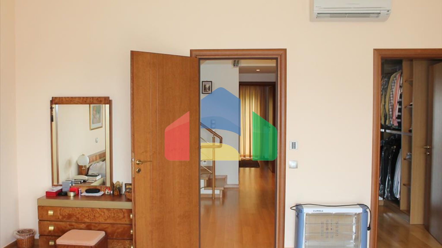 Продажа - Вилла 380 m² в Афинах