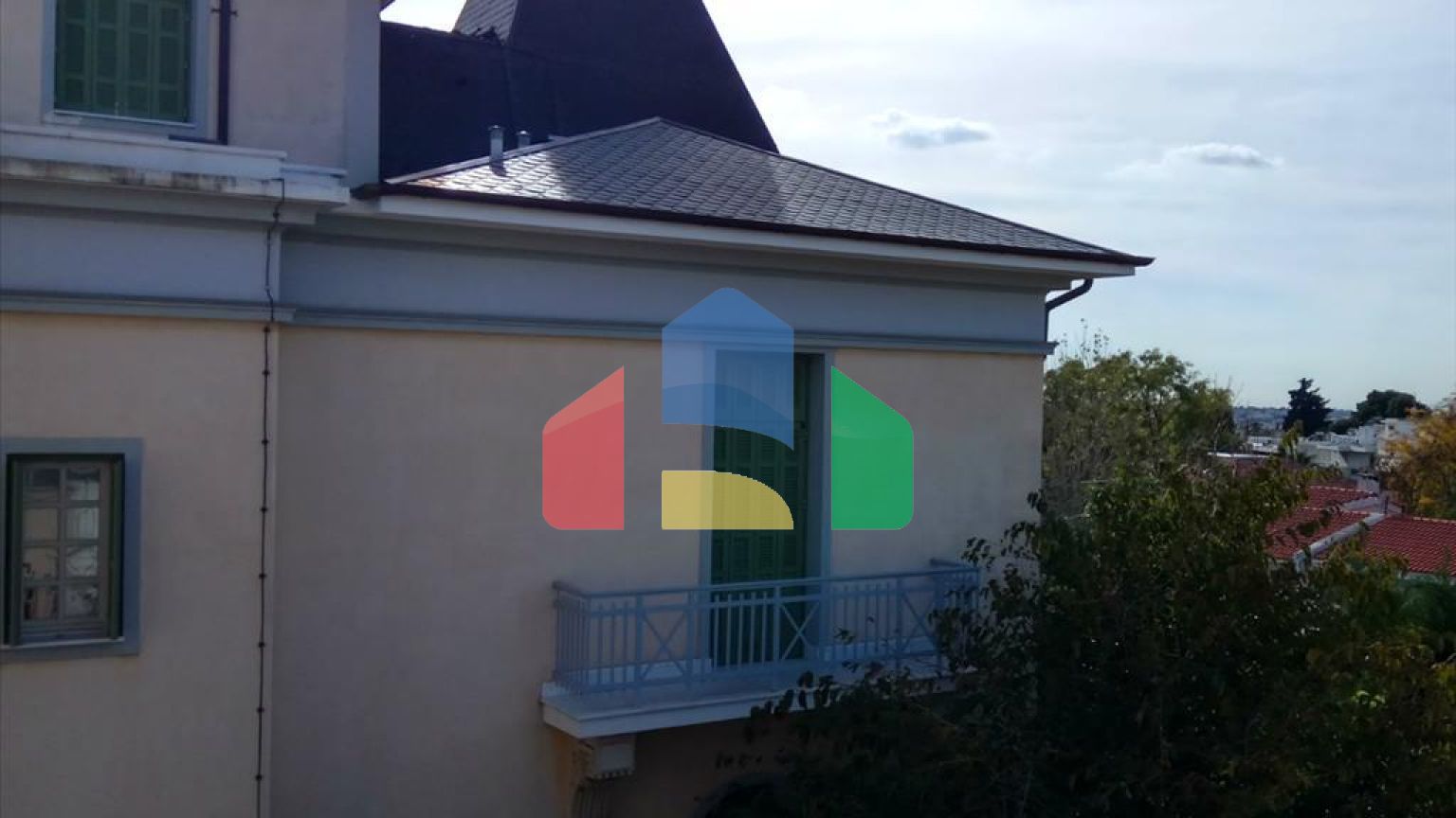 Продаж - Будівля 660 m² в Афінах