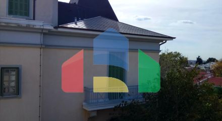 Продаж - Будівля 660 m² в Афінах